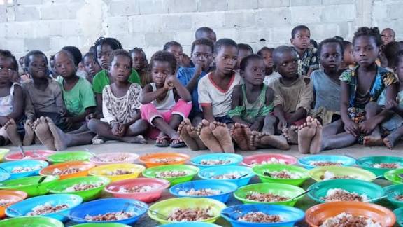 Distribuição de alimentos